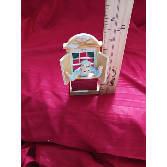 Hallmark Vtg Away To  The Window 1997 Figurine Christmas Ornament - Picture 3 of 10